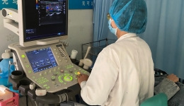 “高清眼镜”让甲状腺手术更加精准