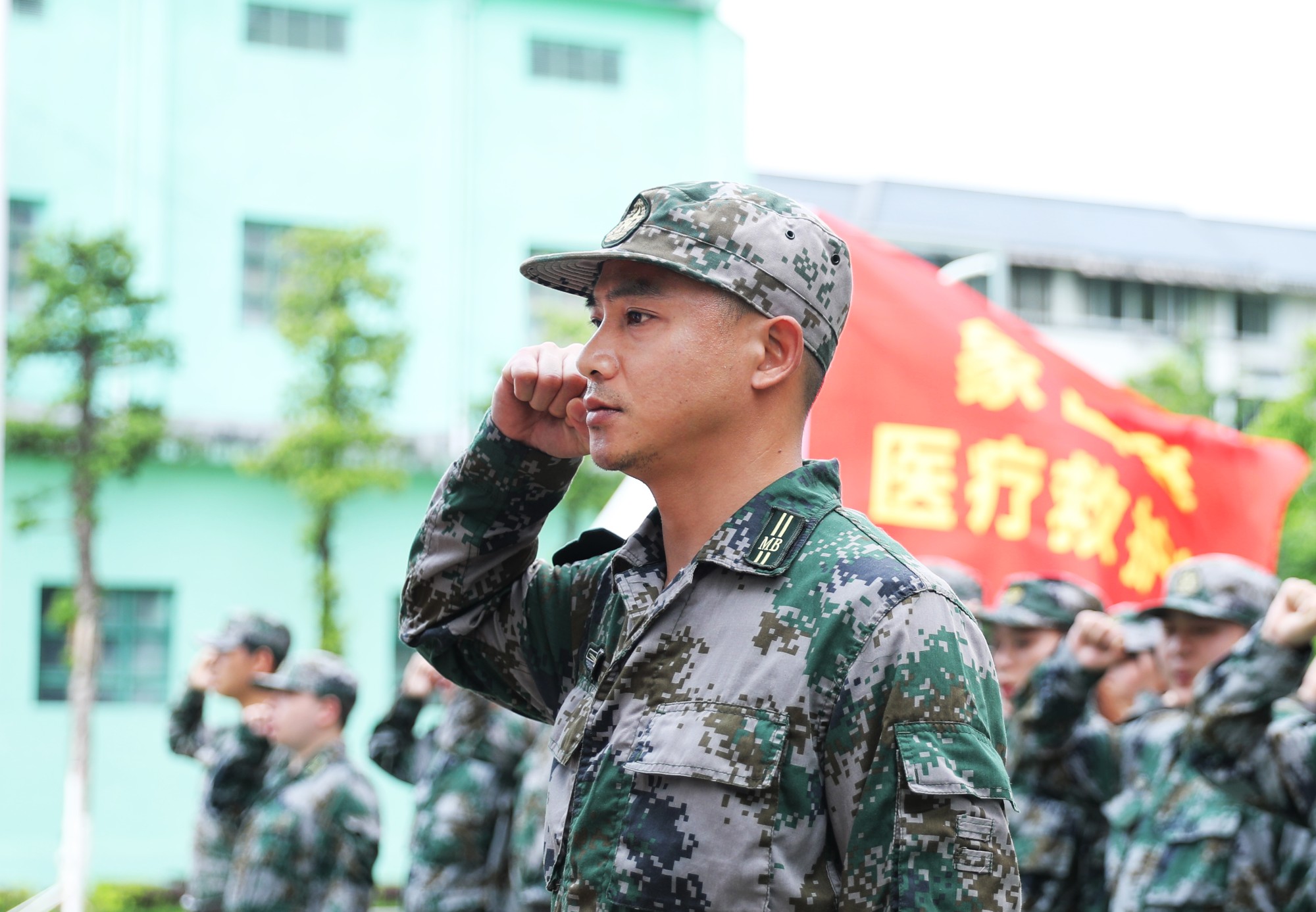 5.自治区南溪山医院民庄严宣誓