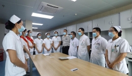 自治区南溪山医院荣获“桂林市青年文明号”集体揭牌