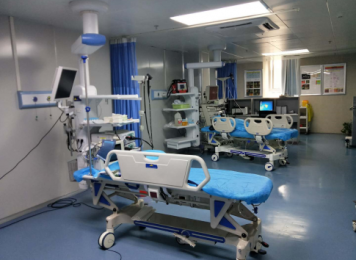 内镜中心操作间