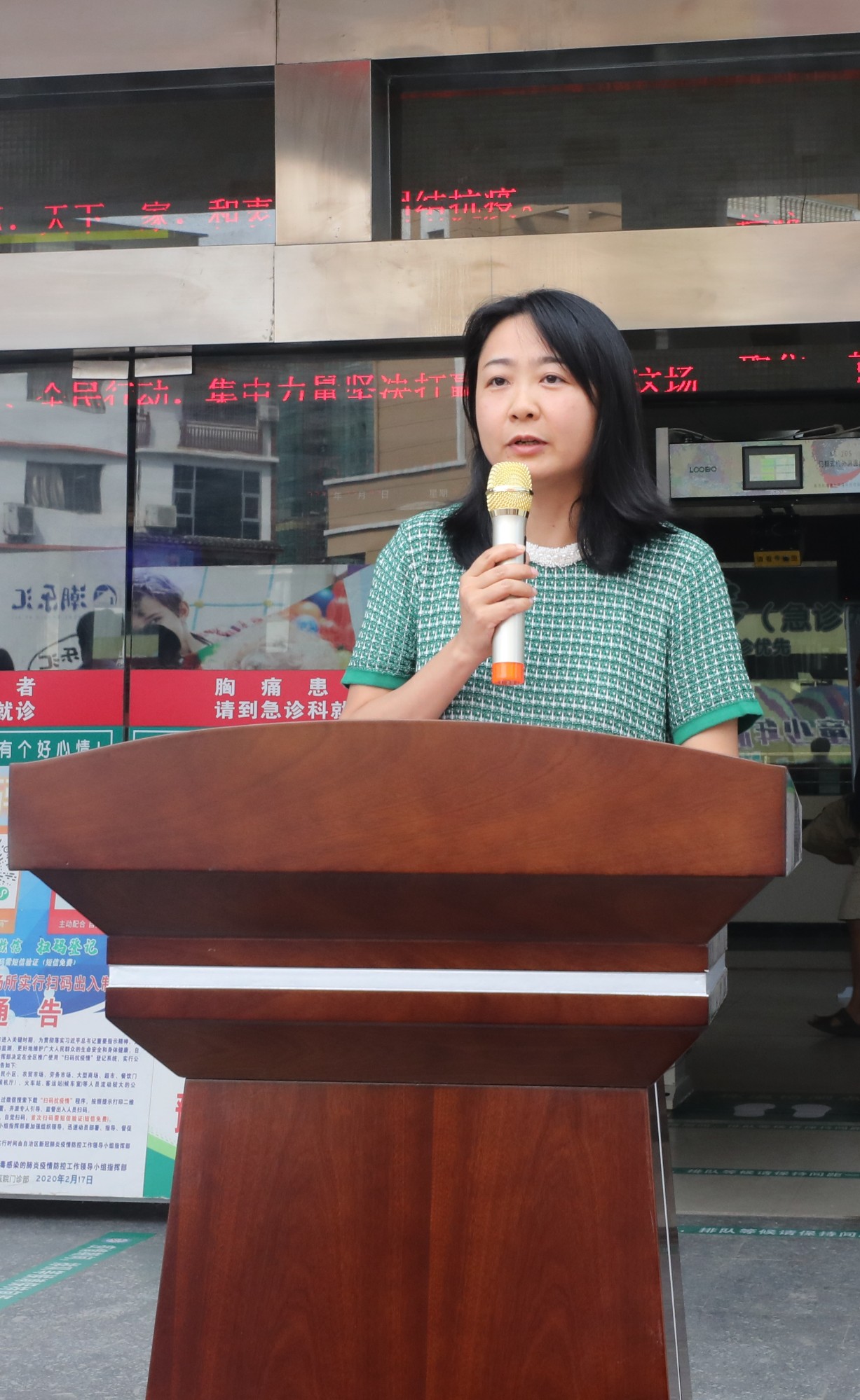 2.资源县县委副书记田勤讲话