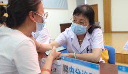 为民办事出新招  联合送医送健康