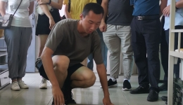 健康义诊进部队  共叙军民鱼水情