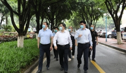 自治区卫健委副主任庞军一行到南溪山医院调研