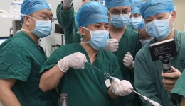 精准介入畅通呼吸  气管支架置入撑起生命气道