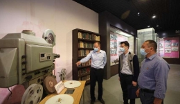 平乐县中医医院到自治区南溪山医院开展党建交流活动