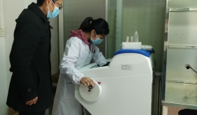 金秋送福 帮扶暖心