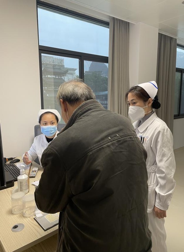 35b7d9ec2aea3424ebafab4a2b031f1