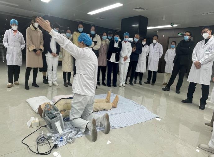 C:\Users\46150\AppData\Local\Temp\WeChat Files\830704a5b45d942a1a8a2161d1ffe72.jpg