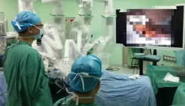 桂北首例丨自治区南溪山医院运用达芬奇手术机器人为患者保肾掏“雷”