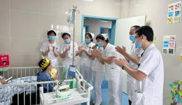 护患共庆生，人文关怀暖人心