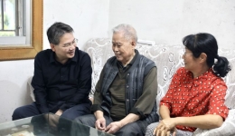 抚今追昔 共叙情谊 南溪山医院慰问离退休老职工