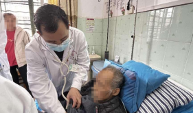 南溪山医院党支部开展“走基层，医学专家送健康”主题党日活动