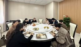 自治区南溪山医院举办院长午餐会