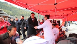 自治区南溪山医院赴龙胜县马堤村开展健康义诊活动