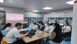 自治区南溪山医院内科第三党支部为党员过政治生日