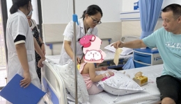 南溪山医院行政后勤第六党支部赴阳朔镇卫生院开展主题党日活动