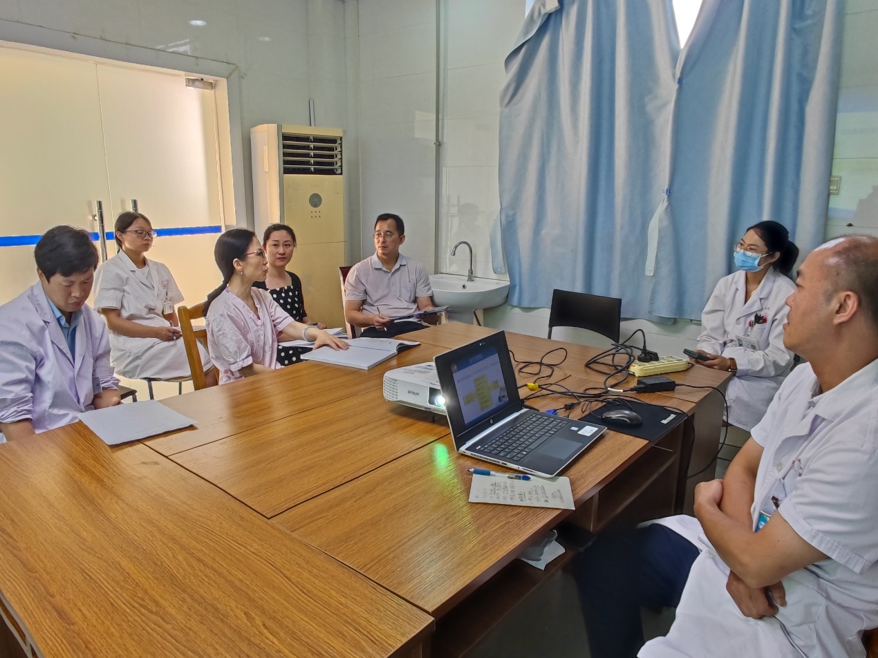 C:\Users\Think\Documents\WeChat Files\lzy124228105\FileStorage\Temp\9e360859faa7fc461c5acae4a55925f.jpg