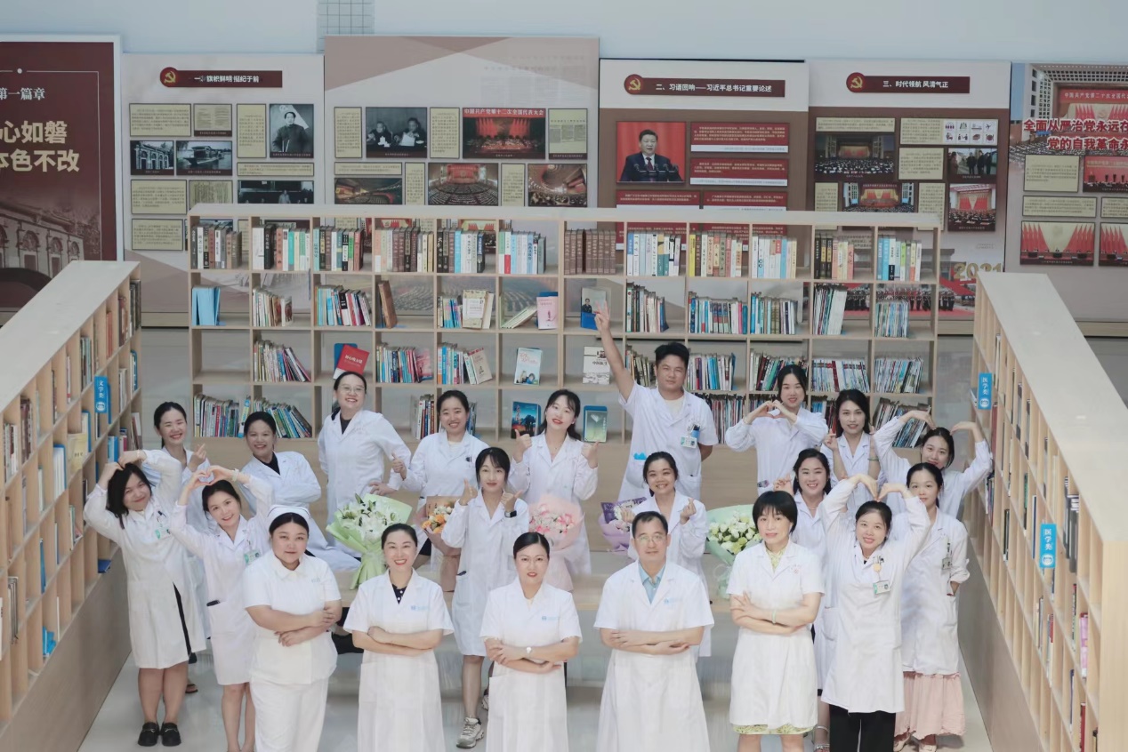 C:\Users\Think\Documents\WeChat Files\lzy124228105\FileStorage\Temp\180242de8a5850384b515fcede63fce.jpg