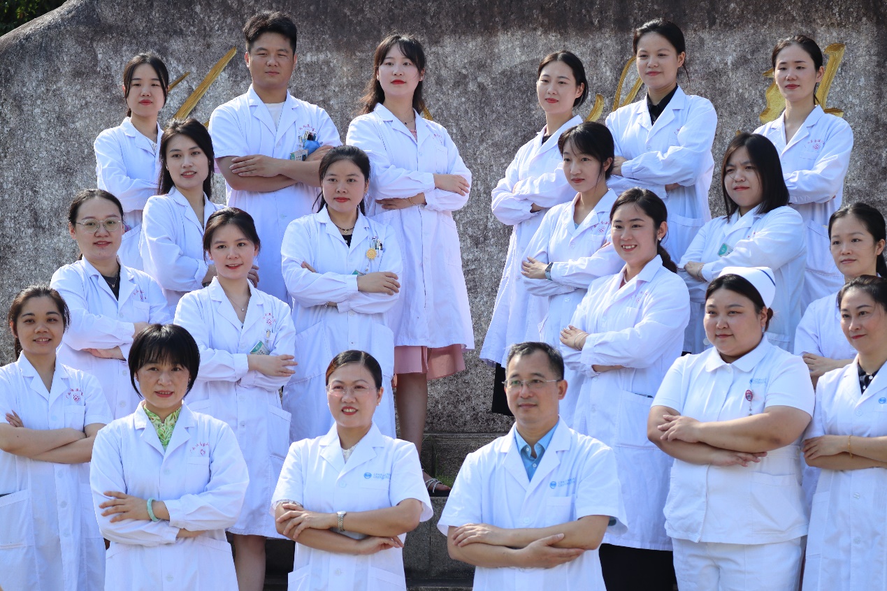 C:\Users\Think\Documents\WeChat Files\lzy124228105\FileStorage\Temp\81c9ca203fcfa23f6a6759fb169c868.jpg