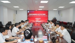 越南谅山省卫生代表团到南溪山医院访问交流