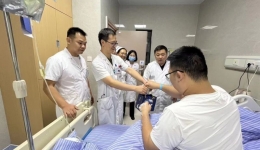 情暖中秋，南溪山医院公共卫生应急救治中心医护慰问住院患者