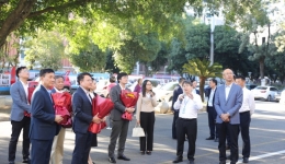 越南广宁省卫生代表团到自治区南溪山医院参访交流