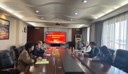 自治区临床用血质控指导专家组莅临南溪山医院检查输血工作