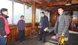 自治区南溪山医院赴龙胜开展“助力乡村振兴 服务百姓健康”主题党日活动