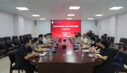 贺州市中医医院到自治区南溪山医院参观交流