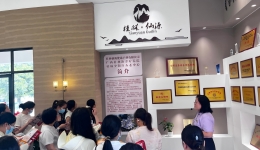 自治区南溪山医院开展2025年度广西老年医学人才培训班赴桂林仙缘夕阳红康养中心参观交流活动