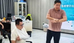 自治区南溪山医院青年文明号走进企业开展急救知识科普活动