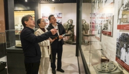 广西大学中国一东盟研究院/广西创新发展研究院越南研究院到访南溪山医院