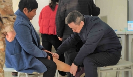 春节前夕送健康 军民同心暖意浓 自治区南溪山医院送健康活动第146站走进陆军特种作战学院