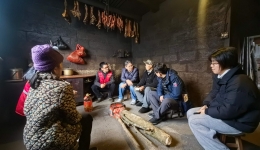 自治区南溪山医院赴龙胜县开展2026年“平安喜庆过大年”暨民族团结·乡村振兴主题党日活动